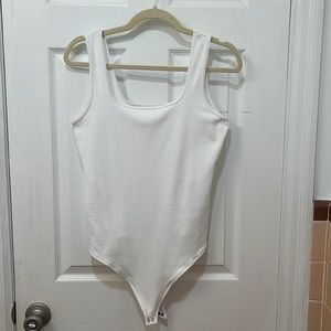 Abercrombie Scoop Neck Ribbed Bodysuit. Size L.